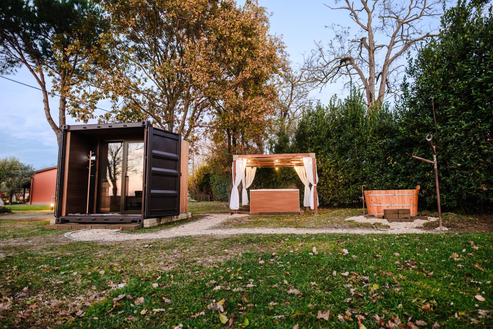 Due Ponti Village Cesenatico Exteriör bild